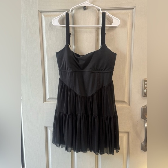 Black Sleeveless Dress - Picture 1 of 5